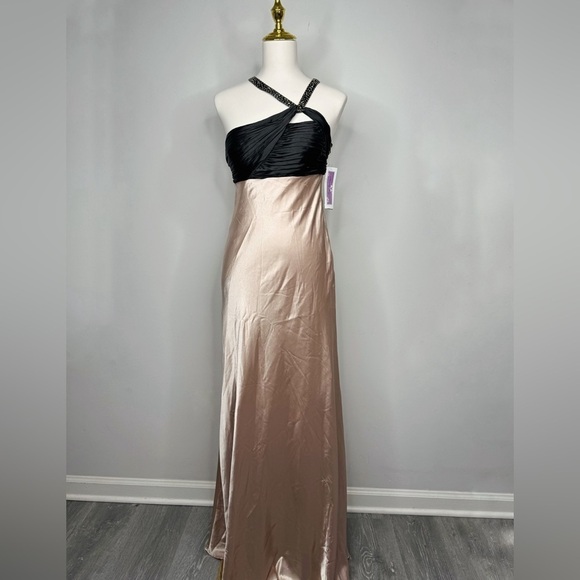 Vintage NWT Adrianna Papell Champagne Black Asymmetrical Neckline Gown Dress - Picture 1 of 14